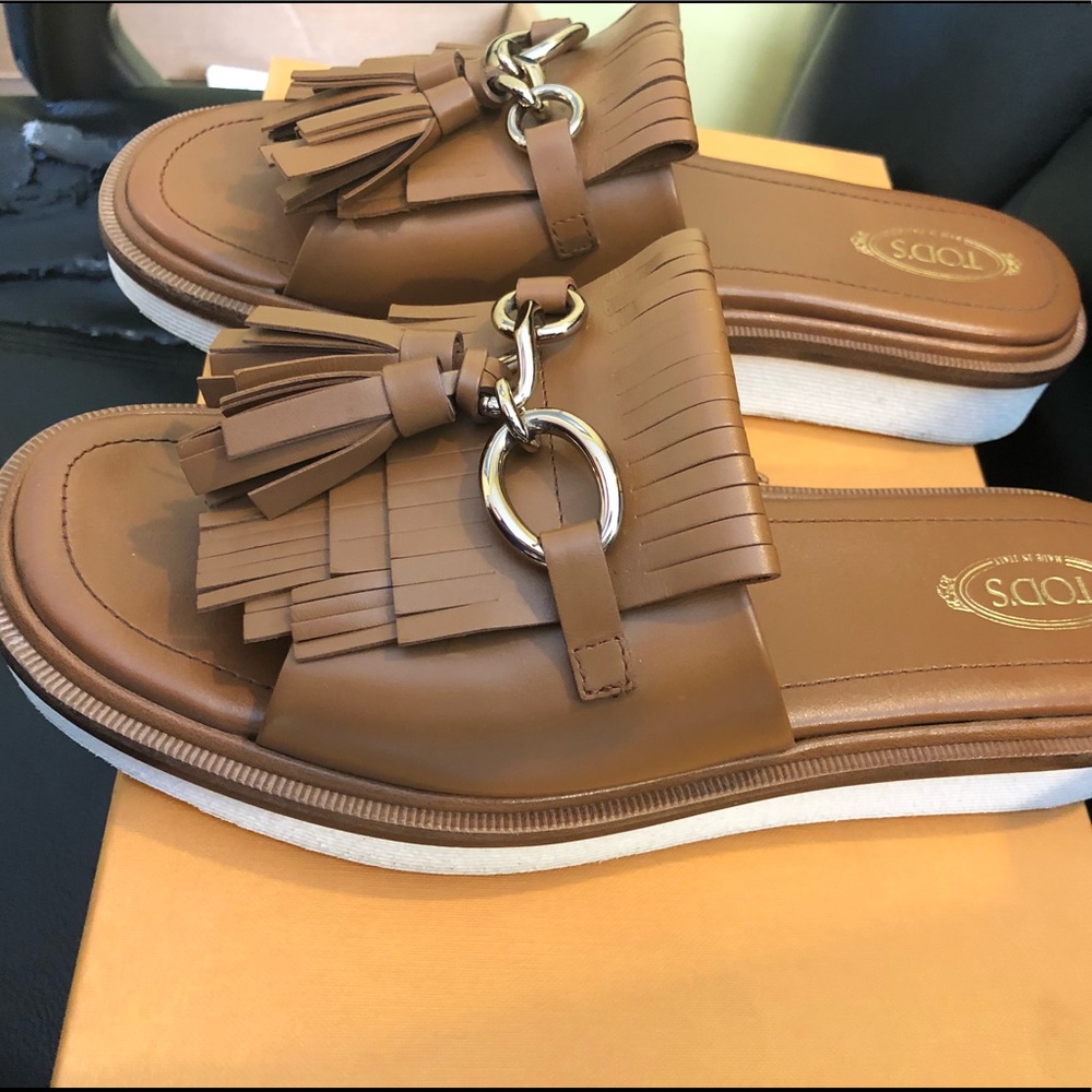 ❌SOLD❌Tod’s Leather sandals EU 39,5 US 8 with box - Picture 1 of 10